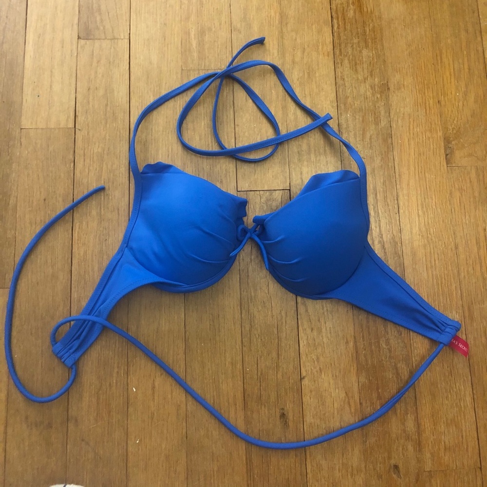 Victoria’s Secret bikini top